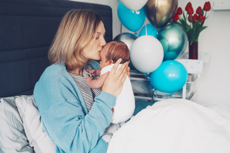 The Use and Benefits of Cold Packs (Perineal Packs) After Childbirth